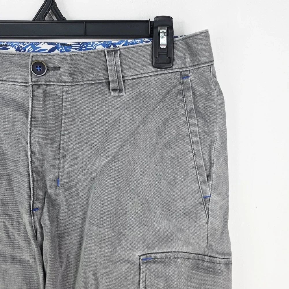 Tommy Bahama Mens Cargo Shorts 33 Gray Cotton Stretch Marlin Logo Pants Shorts